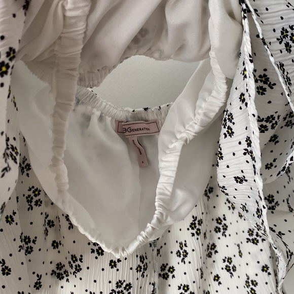 🌼 BCBG Flowy Tubetop - Picture 7 of 7